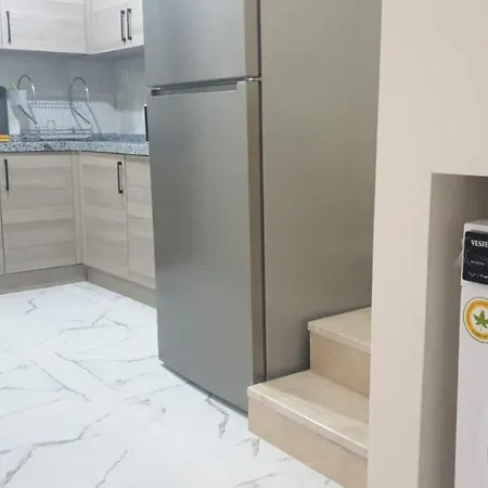 Noor Family شقة فندقية 3*